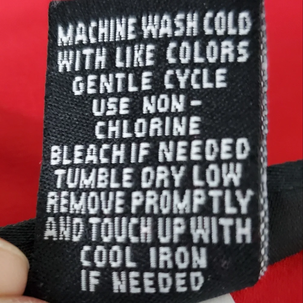 Torrid Georgette Diagonal Ruffle Front Cami Adjustable Straps Pre-Owned Sz 4 Red - Picture 12 of 13